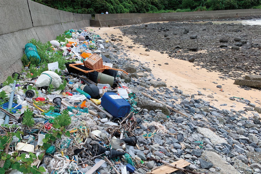 浜田海水浴場の隣の浜（福江島）